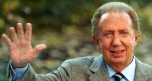 Milano, il Comune dedica una strada a Mike Bongiorno